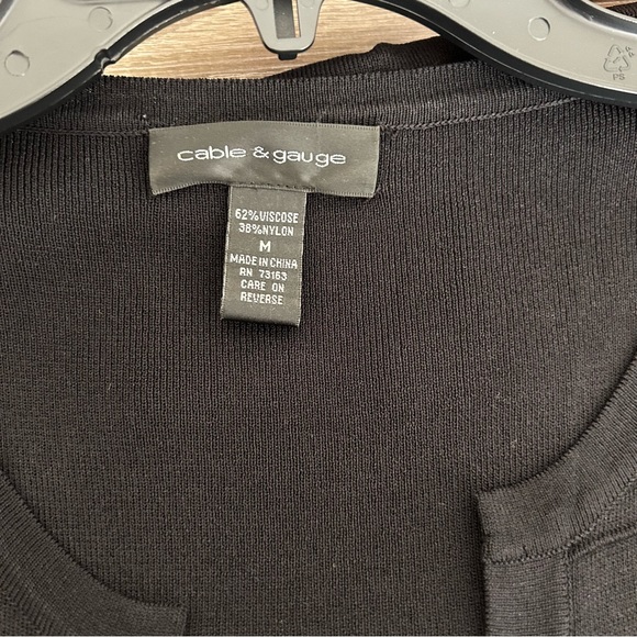 Cable & Gauge 3/4 Sleeve Sweater Top - Picture 8 of 8